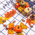 Zestaw 48 el. jesienne dekoracje dynie + sztuczne liście + żołędzie na Halloween