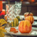 Zestaw 48 el. jesienne dekoracje dynie + sztuczne liście + żołędzie na Halloween