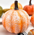 Zestaw 48 el. jesienne dekoracje dynie + sztuczne liście + żołędzie na Halloween