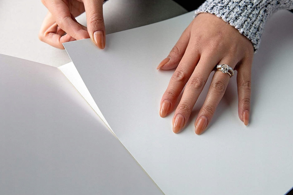 Płótna malarskie w arkuszach