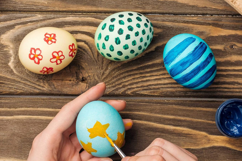 7 sposobów na udekorowanie styropianowych jajek